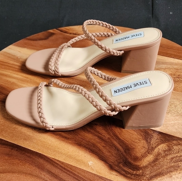 Steve Madden Taupe Dion Open Toe Low Back Sandal Women's Size 7.5. - Picture 1 of 7